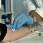 La prueba de sangre que puede salvar tu vida: lo que revela sobre tu metabolismo